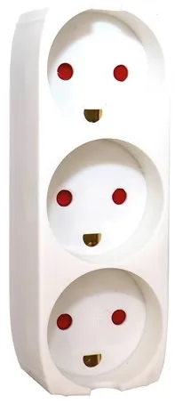 Gripo-pistorasia, jossa on 3 lähtöä ja maadoitus, valkoinen